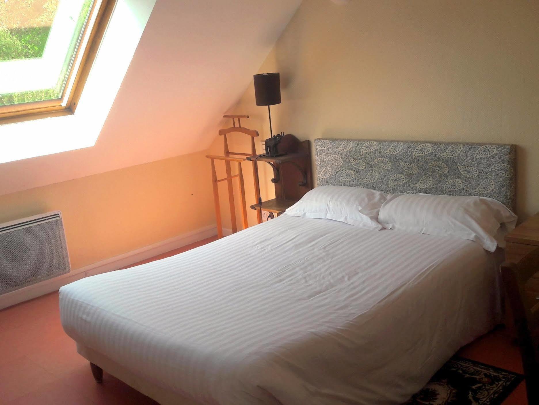 Auberge De L'Omois Baulne-en-Brie Eksteriør billede