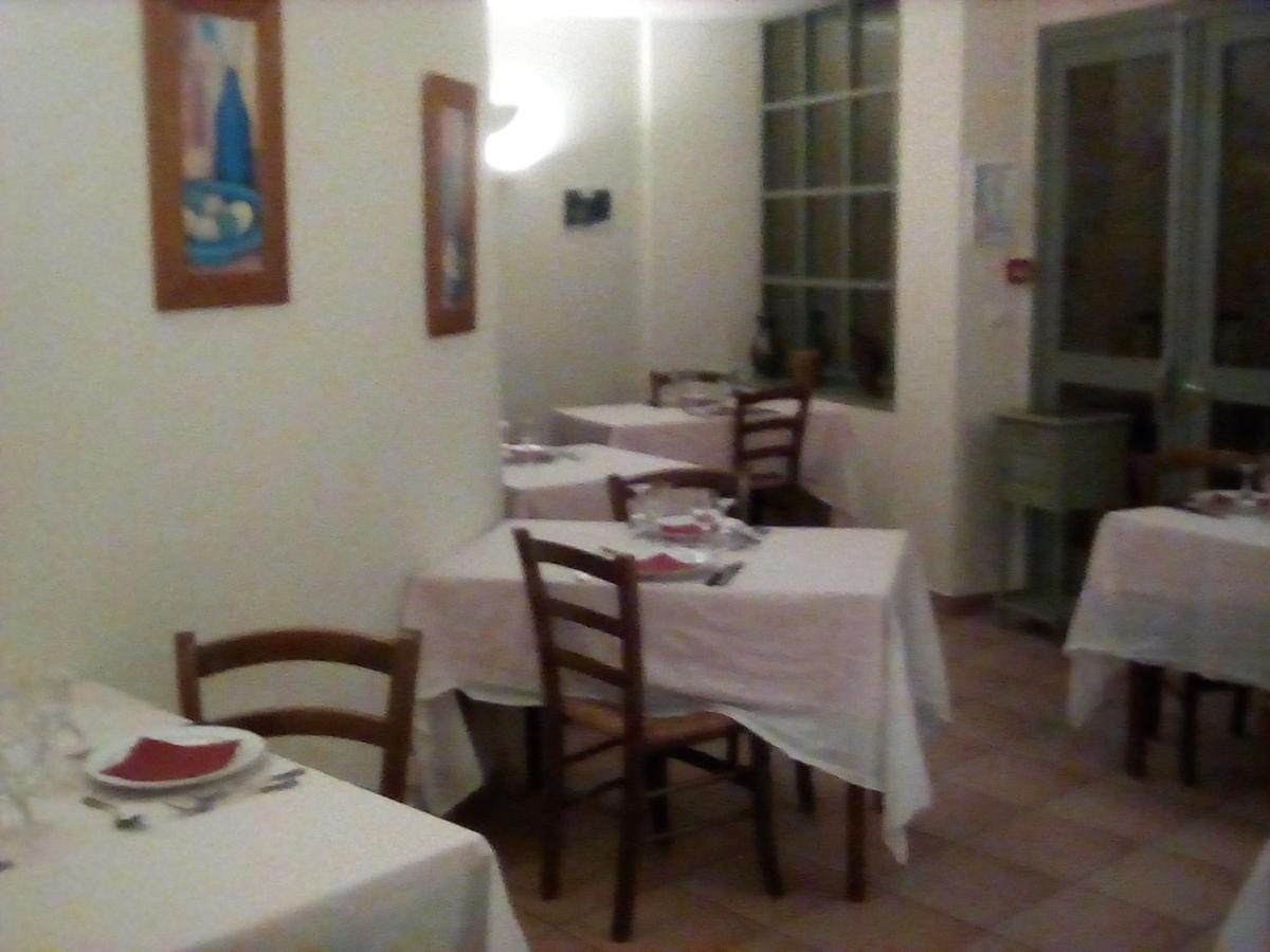 Auberge De L'Omois Baulne-en-Brie Eksteriør billede